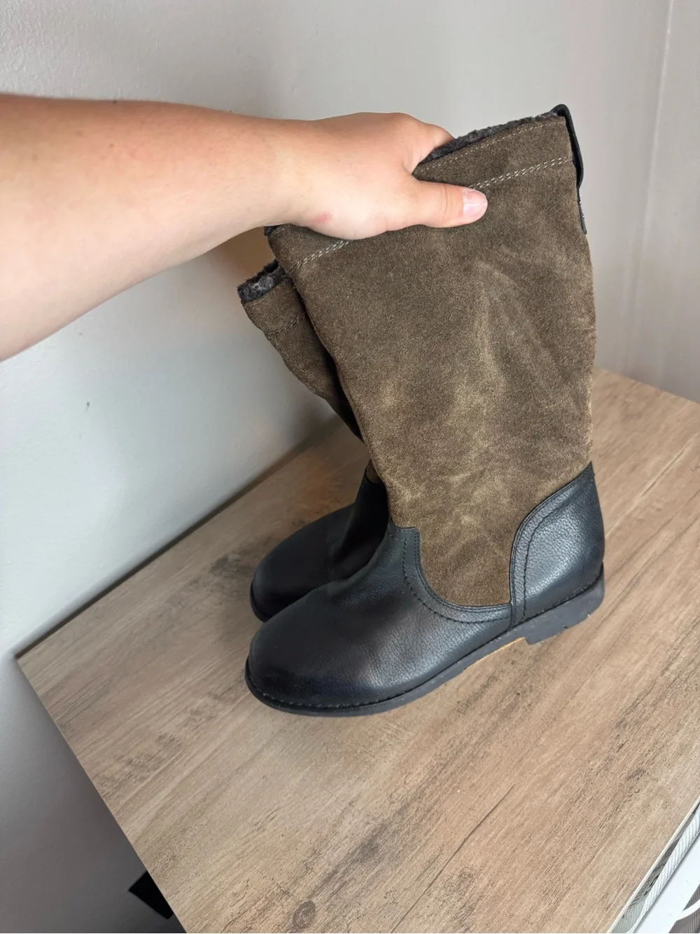 OluKai Haleakala Suede & Leather Mid-Calf Winter Boots Brown Black